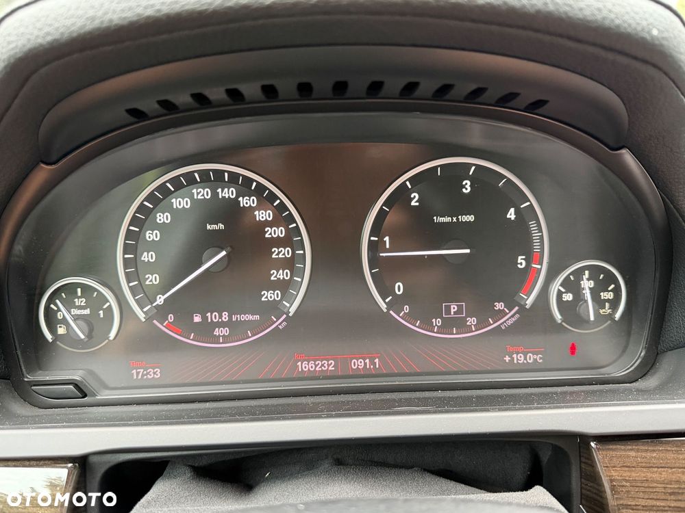 BMW Seria 7 730d - 36