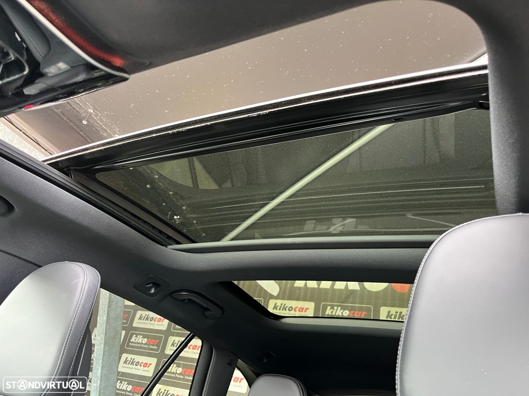 Mercedes-Benz C 300 e AMG Line - 19