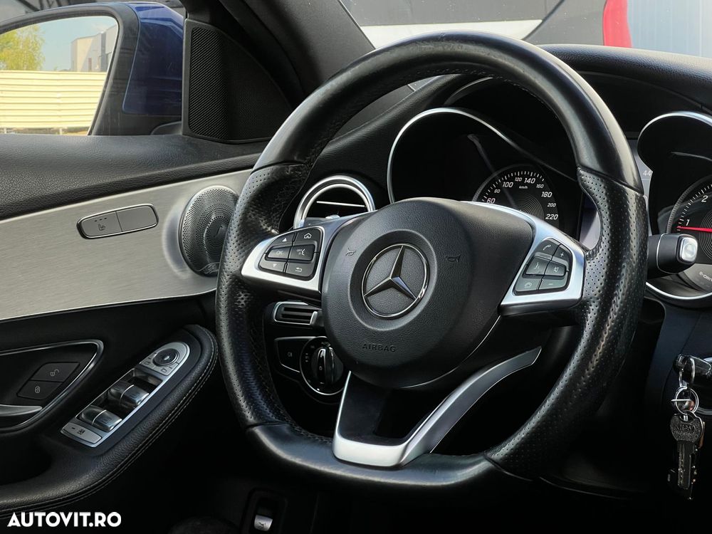 Mercedes-Benz C 300 BlueTEC - 10