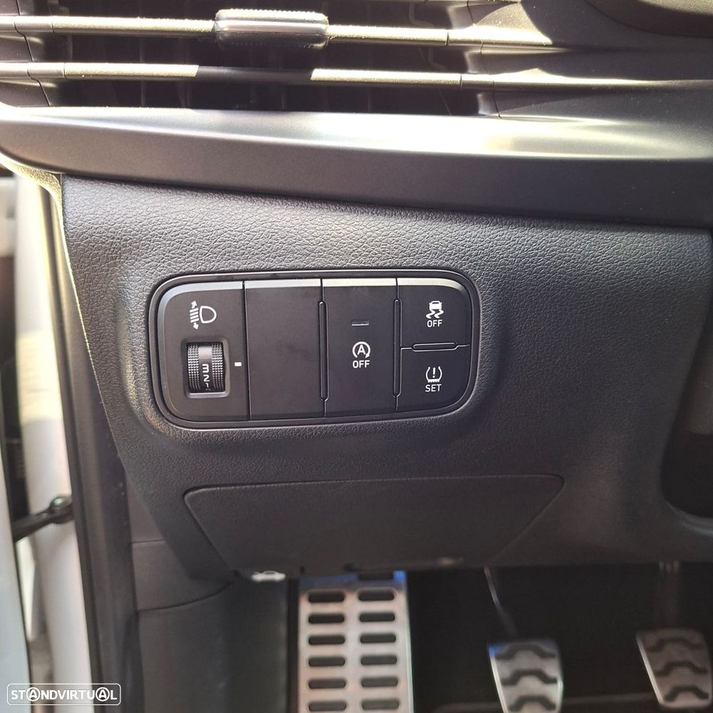Hyundai Bayon 1.0 T-GDI Premium TT - 21