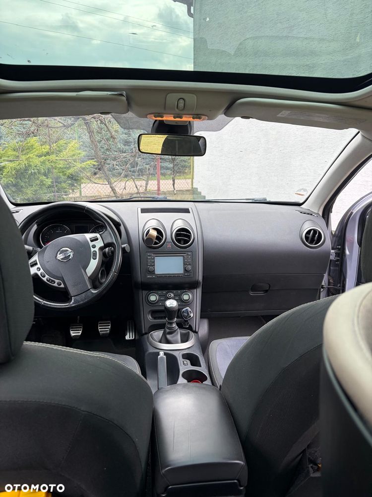 Nissan Qashqai+2 - 12