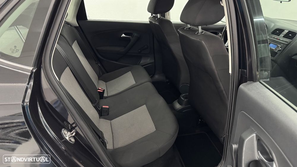 VW Polo 1.2 Confortline - 27