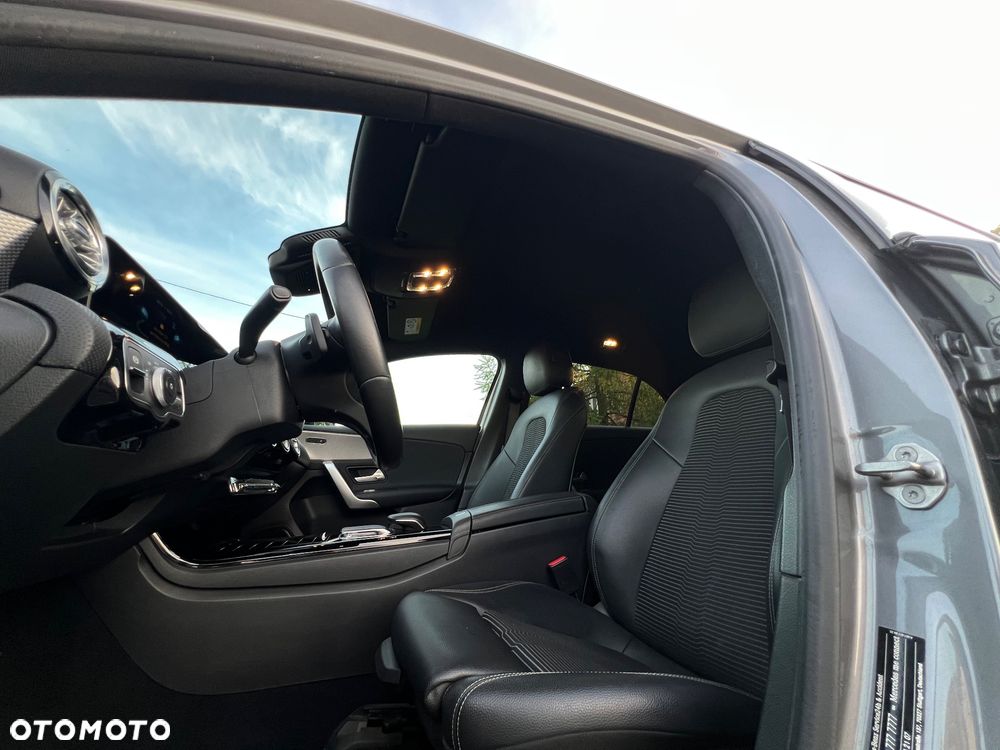 Mercedes-Benz Klasa A 180 d 7G-DCT - 15