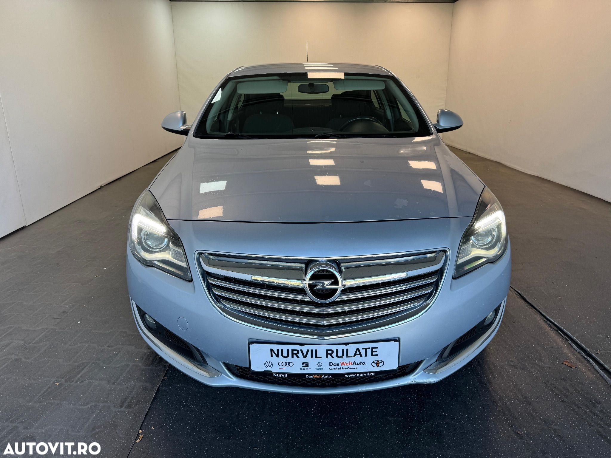 Opel Insignia 2.0 CDTI ECOTEC ECOFLEX Start/Stop Cosmo - 1