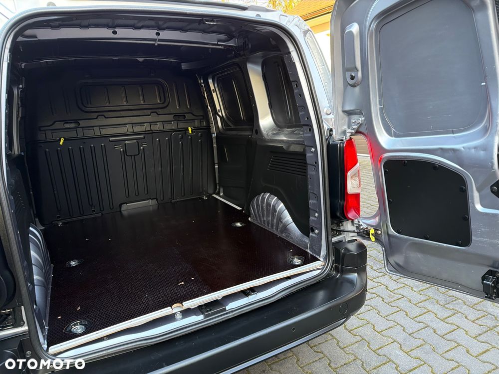 Citroën Berlingo Blaszak Automat Jak Nowy 3 Osobowy 130 Koni Drugie Koła Unikat - 15