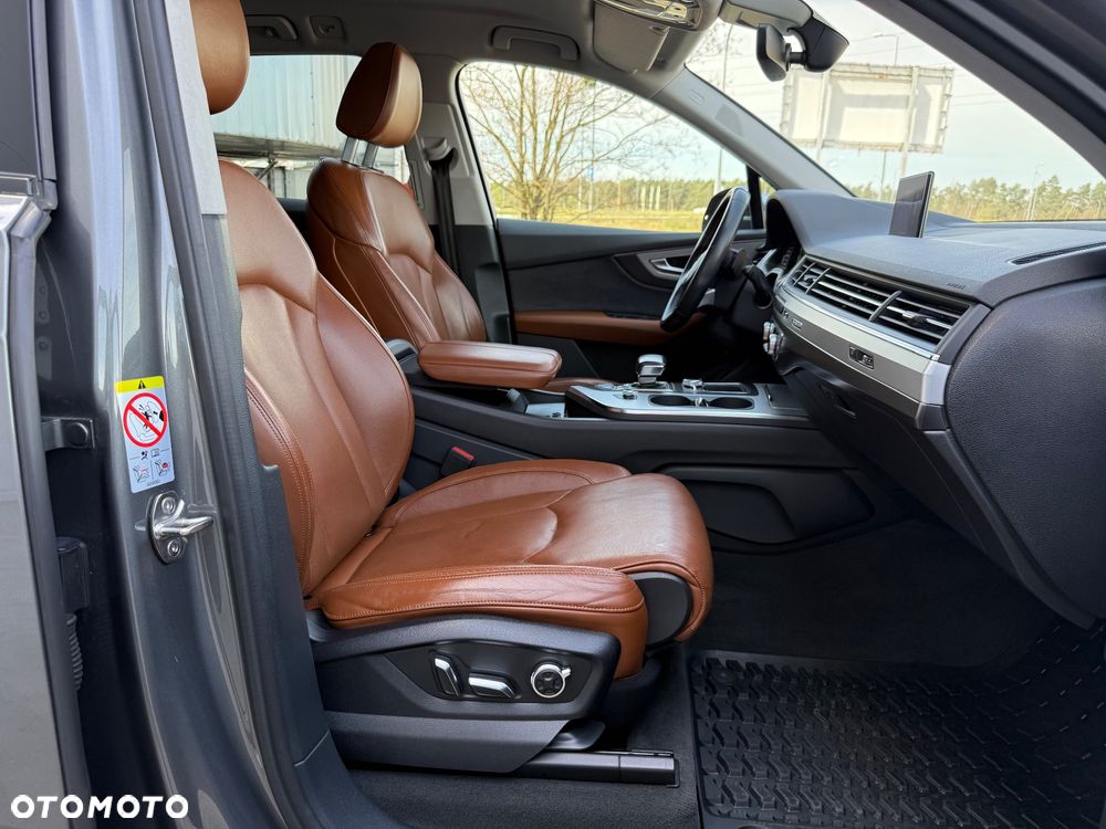 Audi Q7 3.0 TDI ultra Quattro Tiptronic - 23