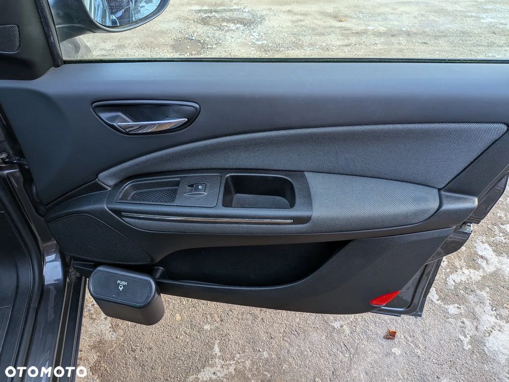 Fiat Bravo 1.4 T-JET 16V Dynamic - 32
