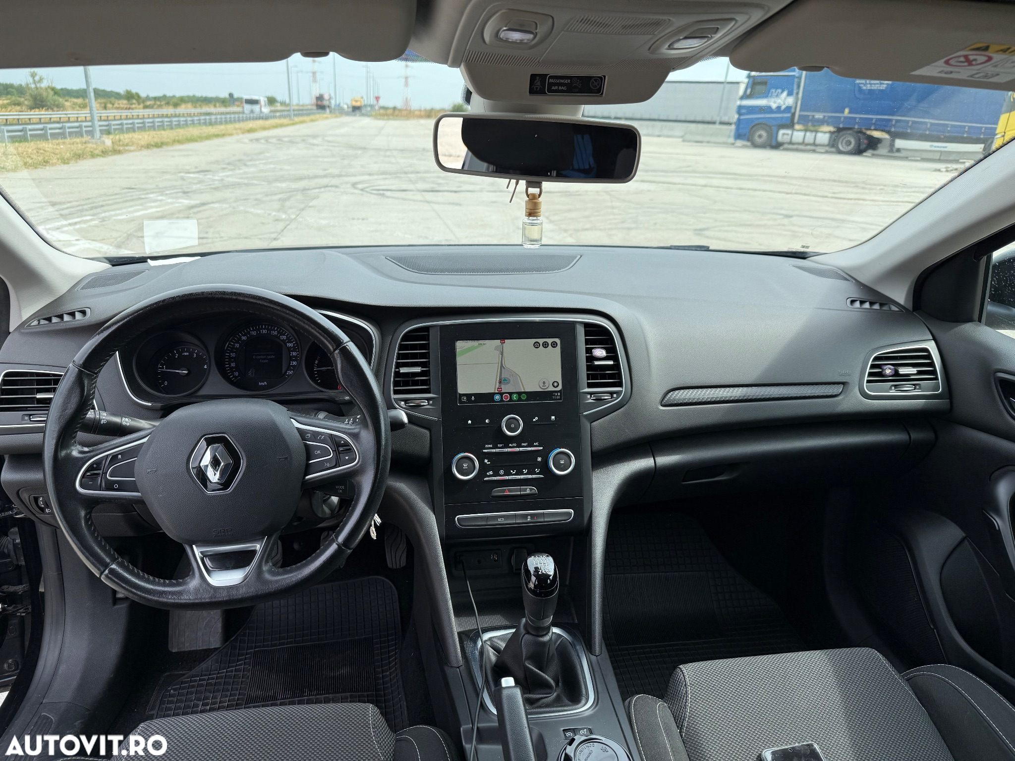 Renault Megane Energy dCi Life - 18