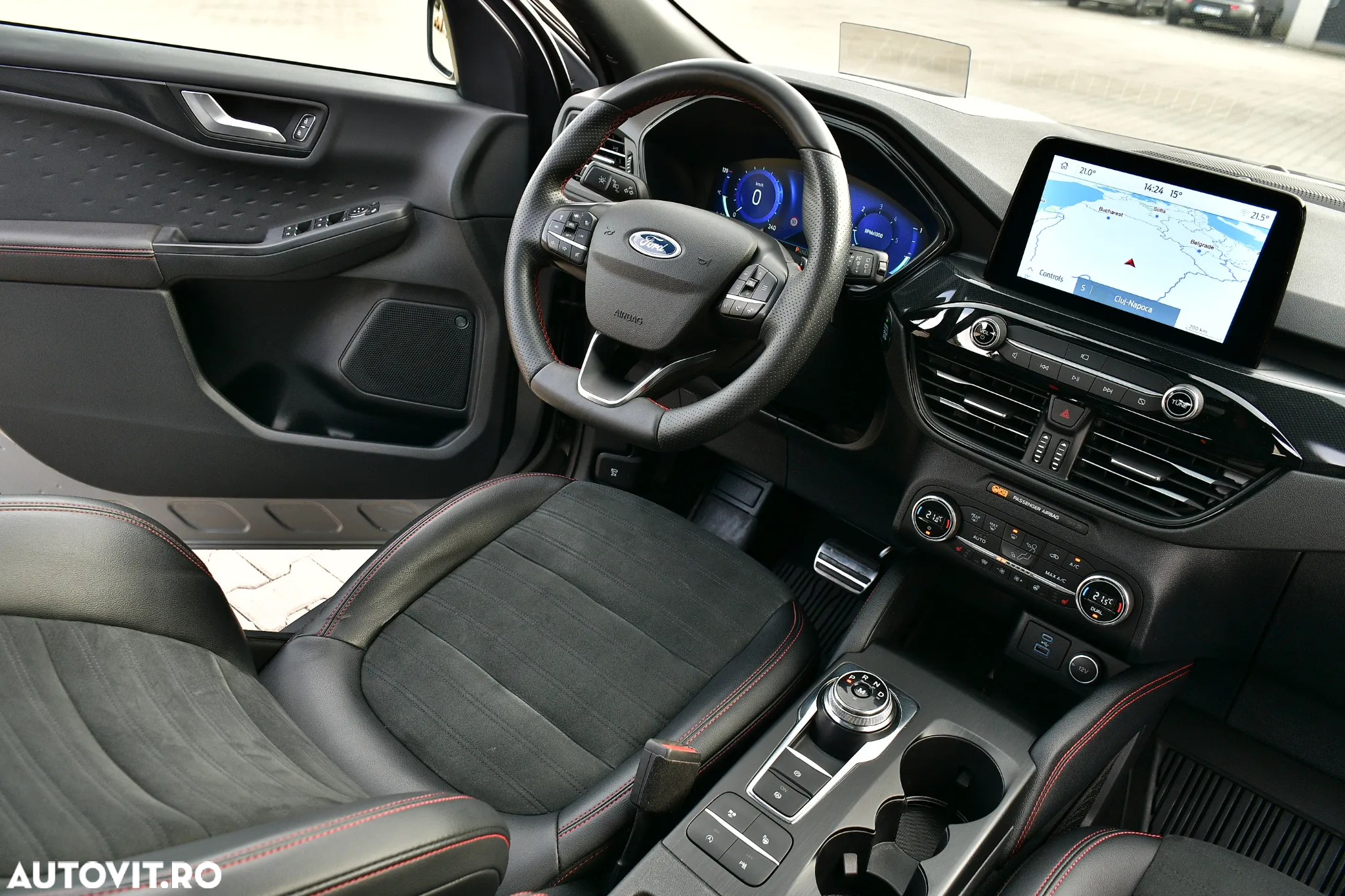 Ford Kuga 2.0 EcoBlue 4x4 Aut. ST-LINE X - 28