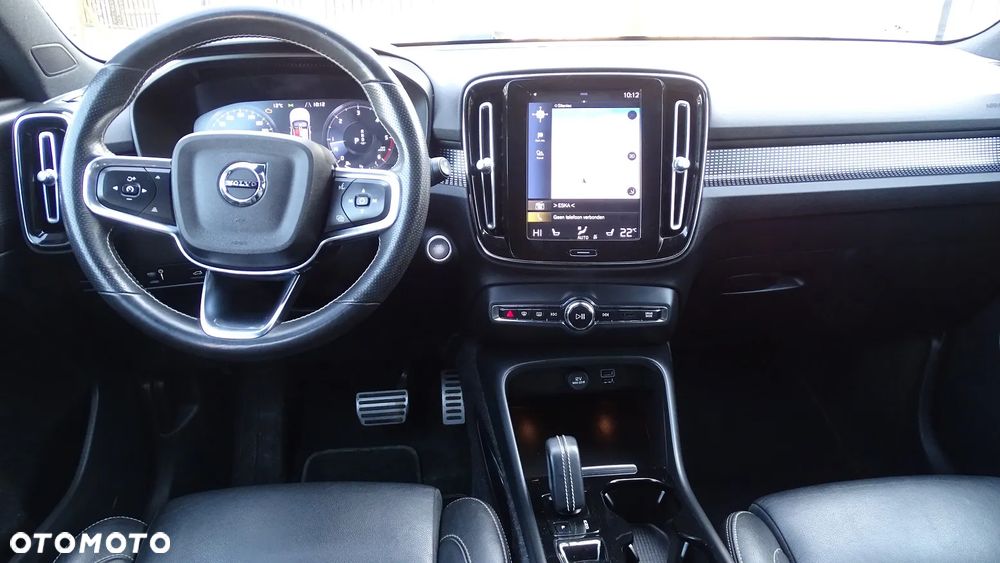 Volvo XC 40 D3 Momentum Pro - 11