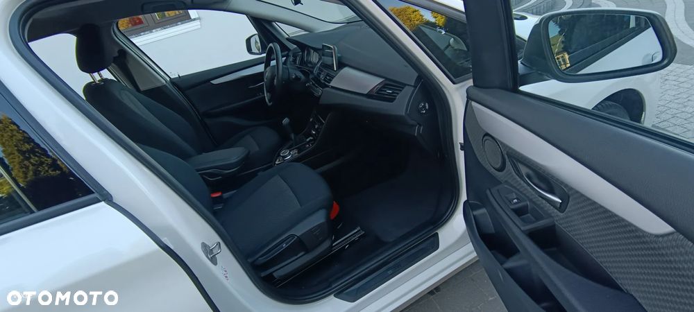 BMW Seria 2 216i GPF Advantage - 21