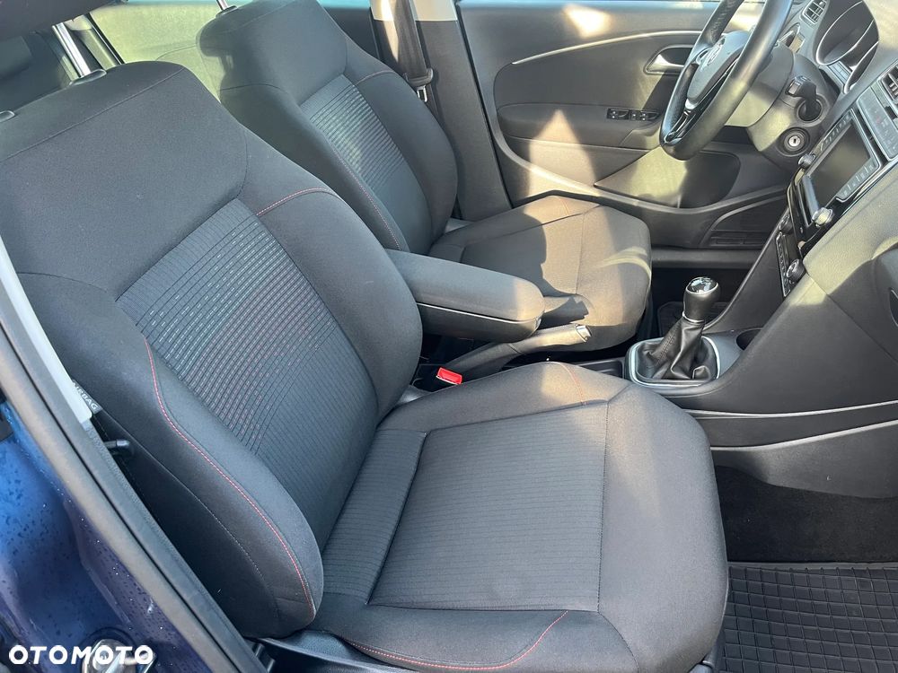 Volkswagen Polo 1.2 TSI (Blue Motion Technology) SOUND - 15
