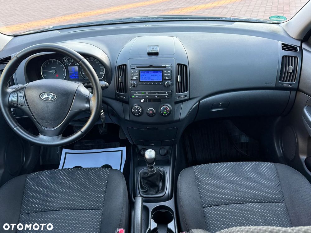 Hyundai i30 1.4 Edition 20 - 24