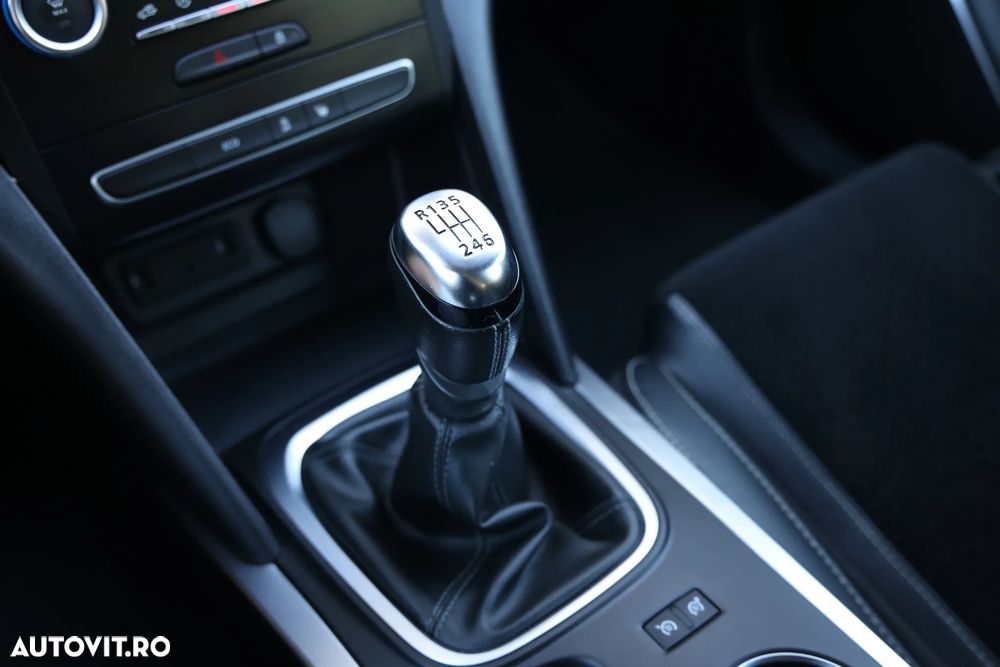 Renault Megane ENERGY dCi 110 BUSINESS - 26
