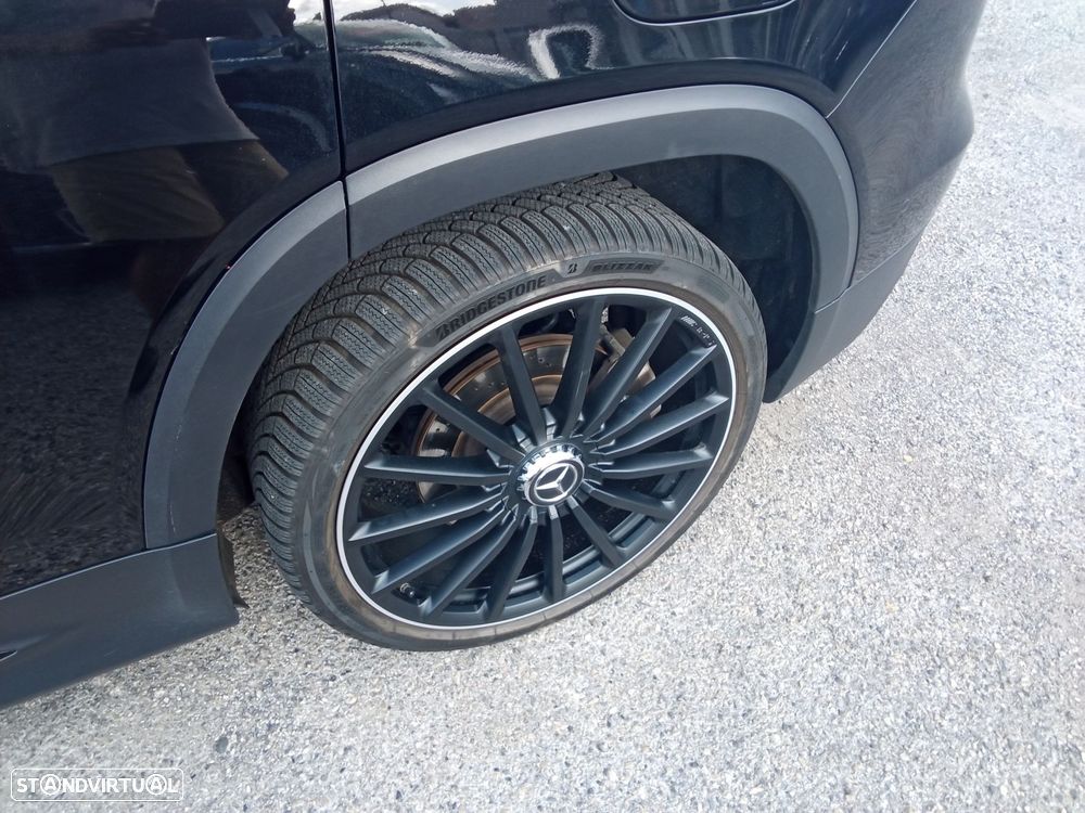 Mercedes-Benz GLB 35 AMG 4Matic — fotografia 8