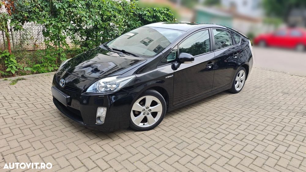Toyota Prius - 1