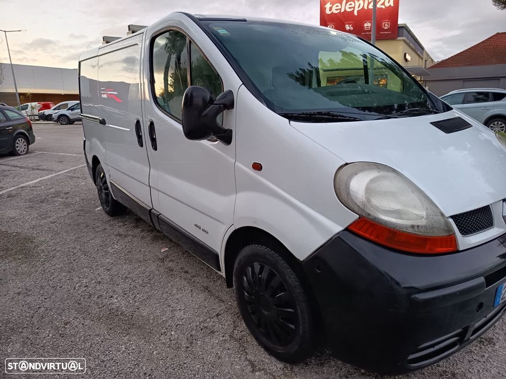 Renault Trafic - 2