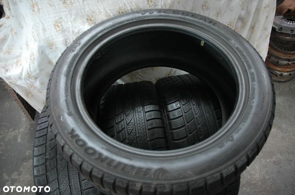 HANKOOK ICE BEAR 245 45 17 99V KOMPLET - 4