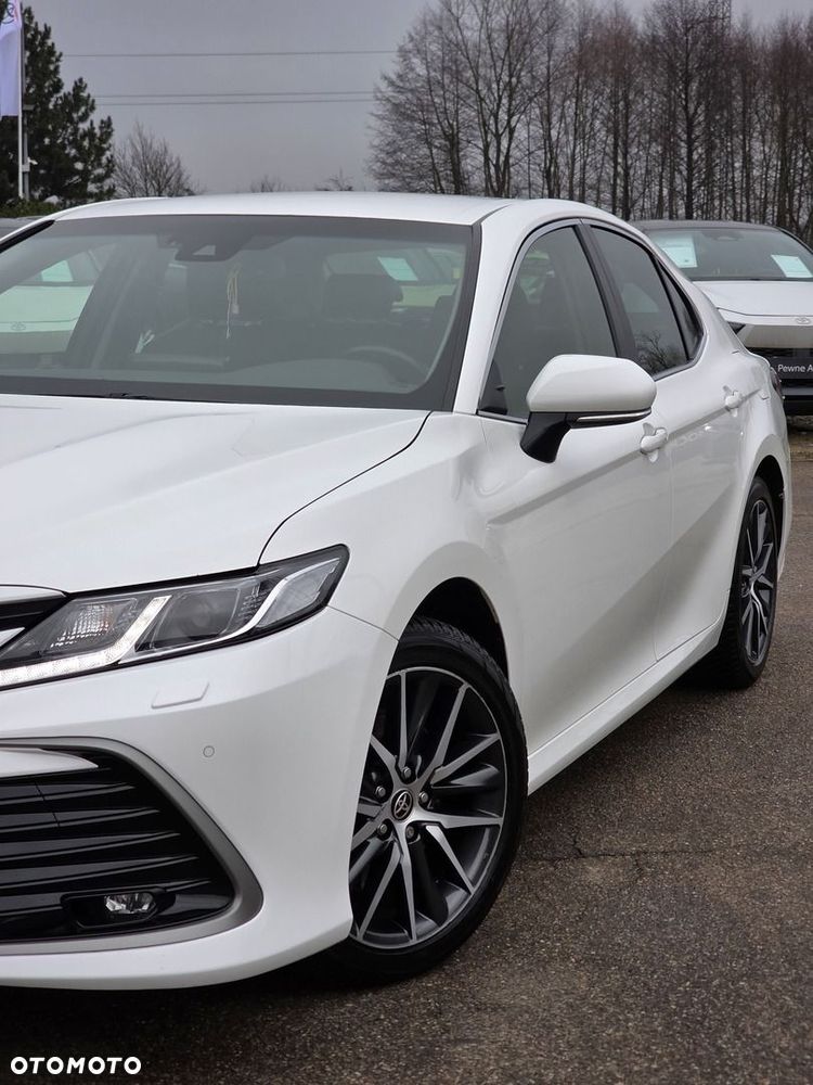 Toyota Camry 2.5 Hybrid Prestige CVT - 4