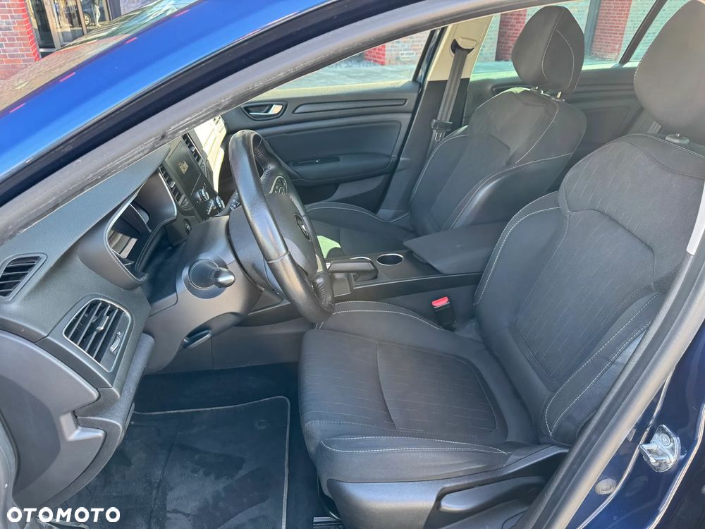 Renault Megane 1.3 TCe FAP Limited EDC - 13