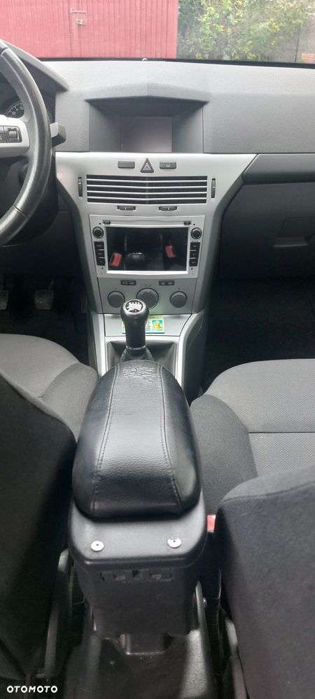 Opel Astra 1.6 - 8