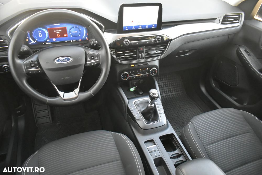 Ford Kuga ver-1-5-ecoboost-a8-fwd-titanium - 15