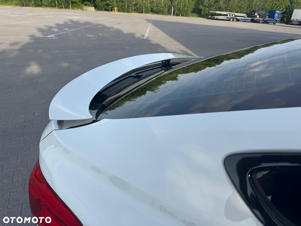 BMW 3GT 328i xDrive - 11
