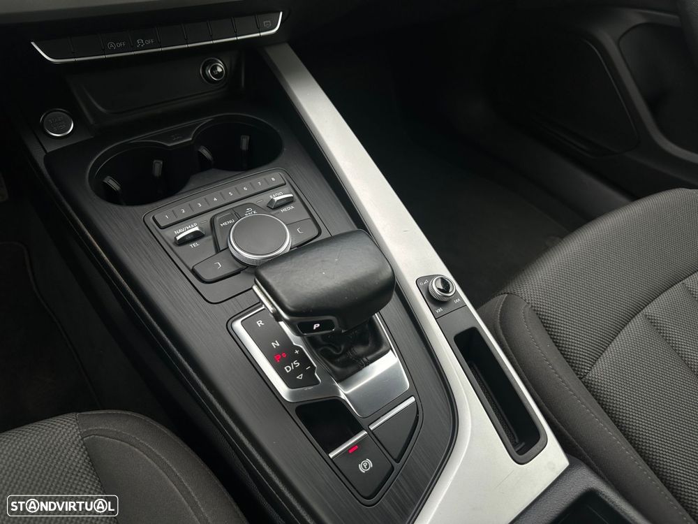 Audi A4 Avant 35 TDI S tronic - 14