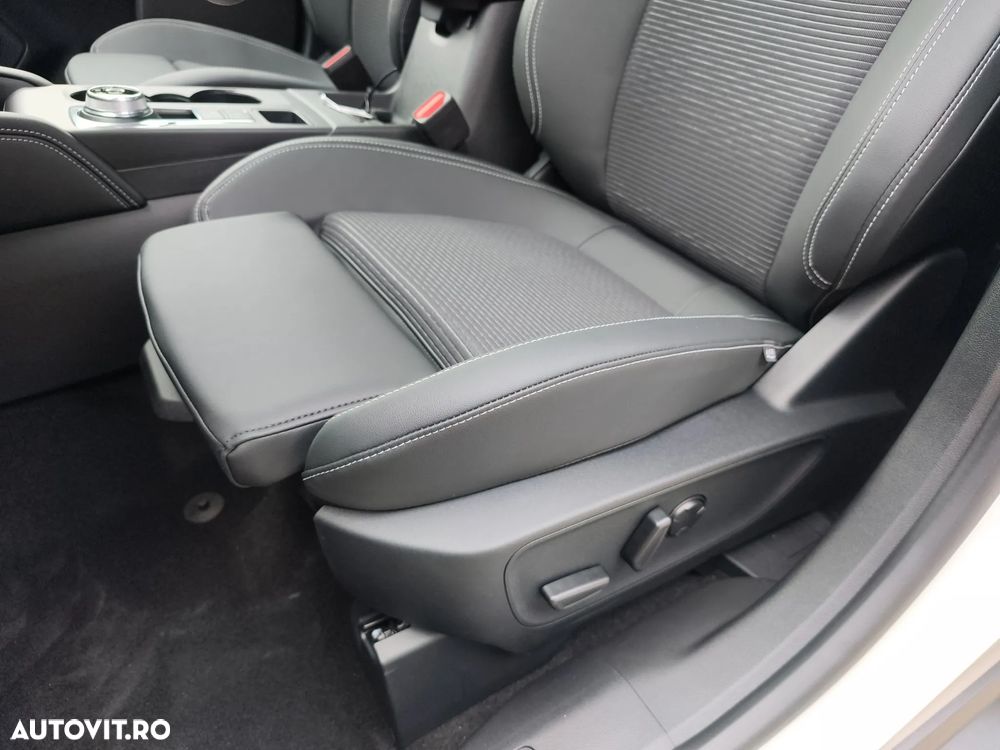 Ford Kuga 2.5 Duratec PHEV SOUND EDITION - 15