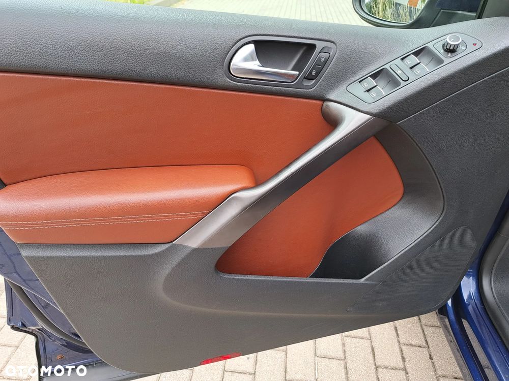 Volkswagen Tiguan - 30