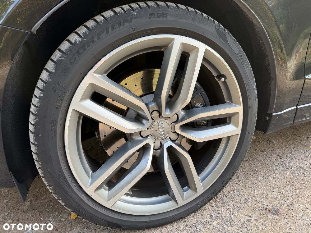 Audi SQ5 - 7