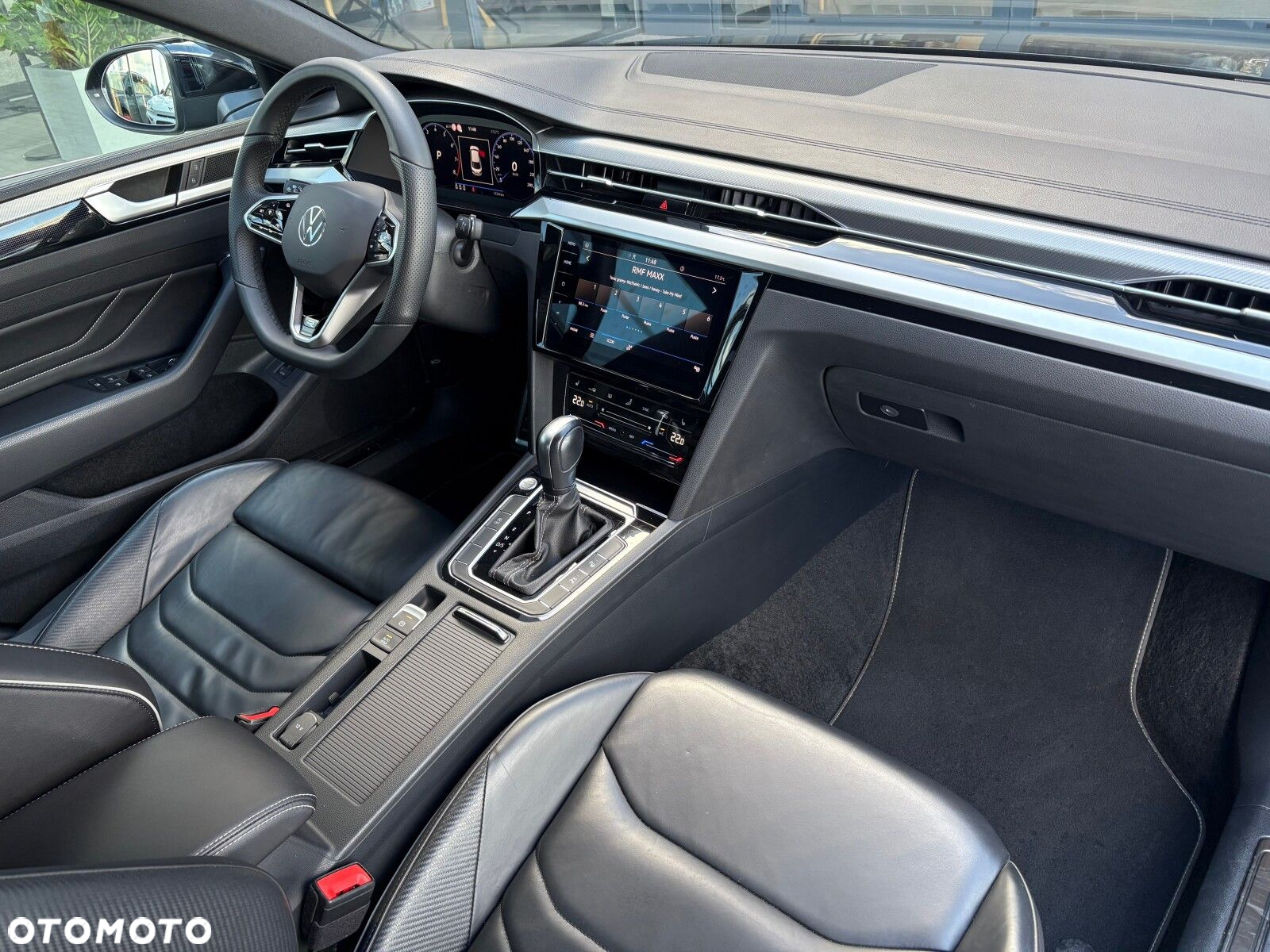 Volkswagen Arteon 2.0 TSI R-Line DSG - 18