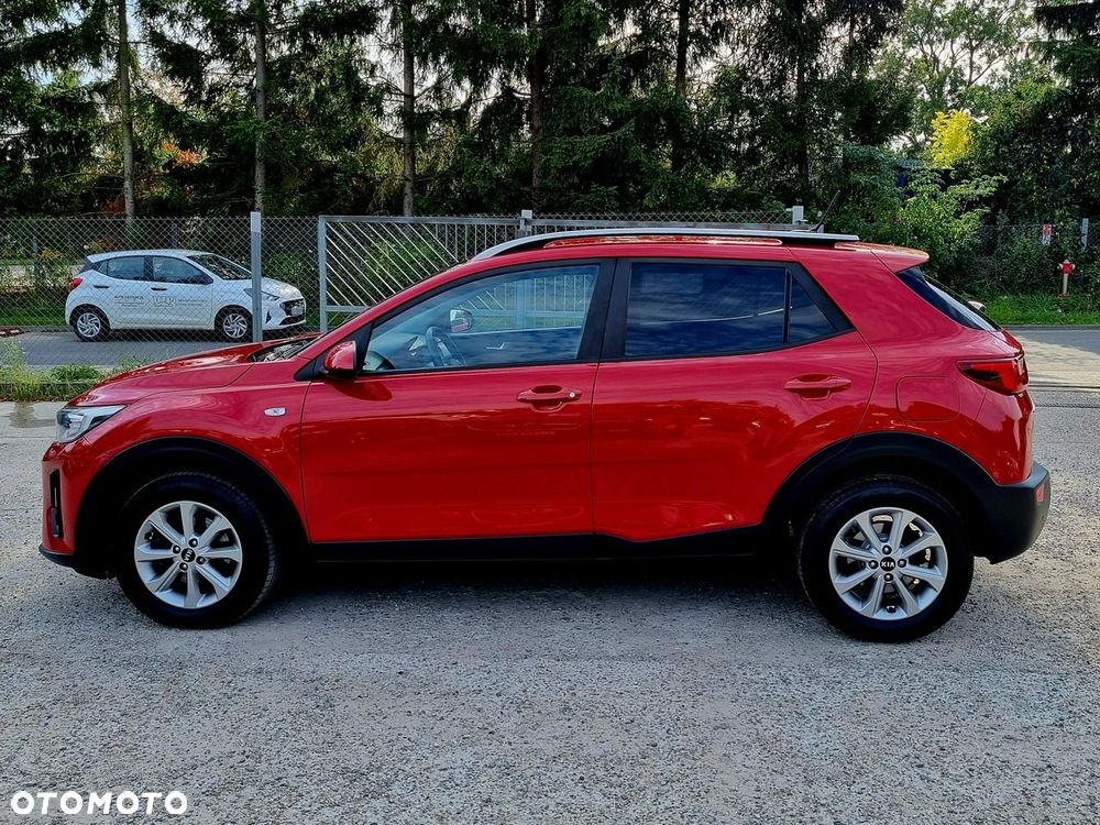 Kia Stonic 1.2 L - 8