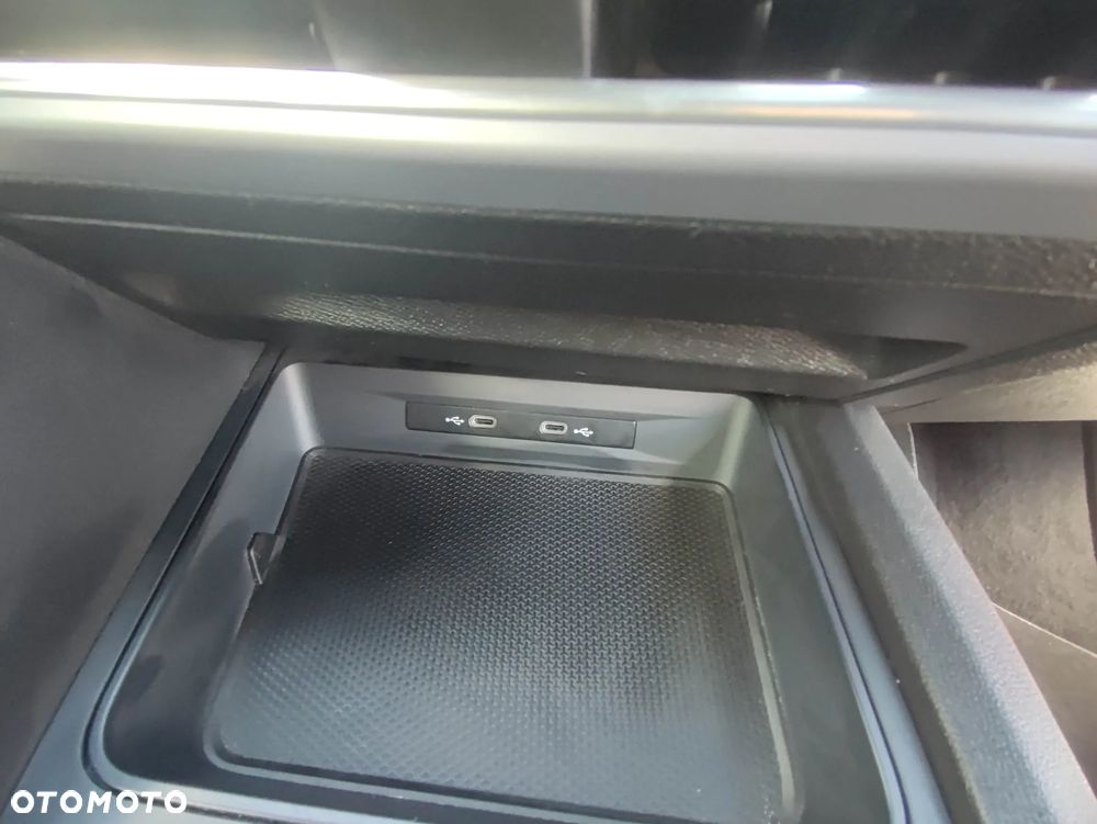 Seat Leon 1.5 eTSI FR DSG - 25