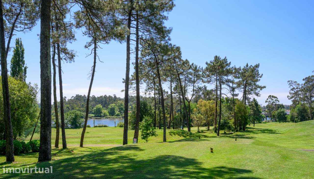Moradia V3 com jardim na Quinta da Barca em Esposende - Grande imagem: 4/25