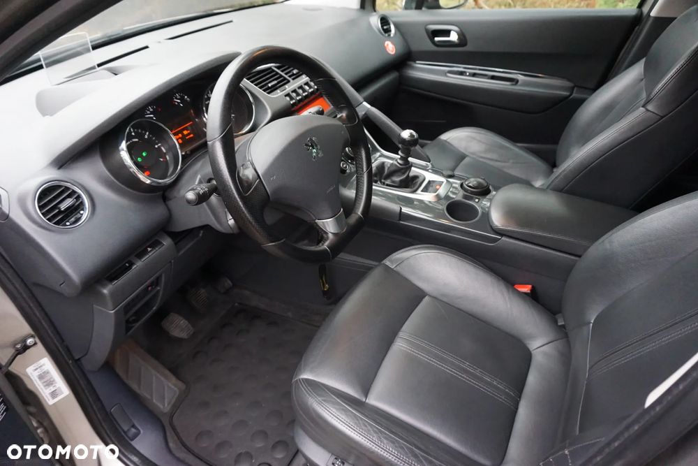 Peugeot 3008 1.6 Premium+ - 15