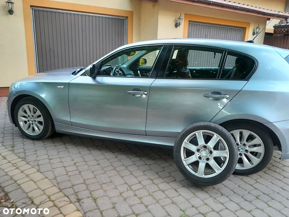 BMW Seria 1 116i - 13