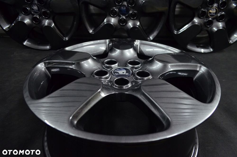 Felgi 5x112 R17 SKODA Octavia Superb Karoq Kodiaq ORYGINAŁ - 6