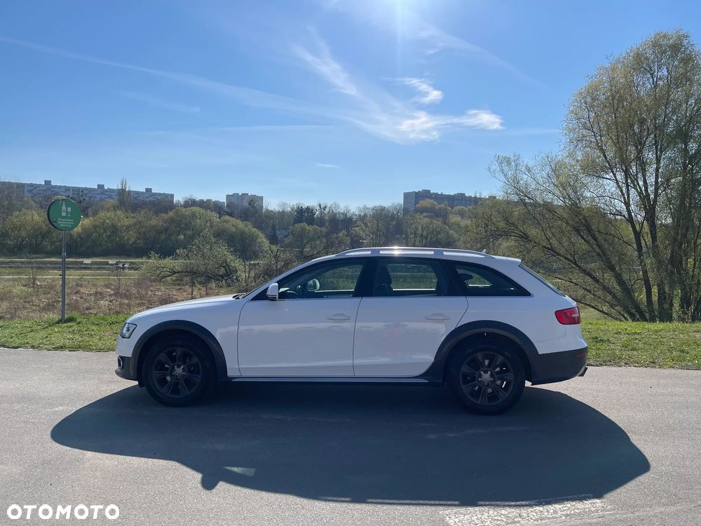 Audi A4 Allroad - 4