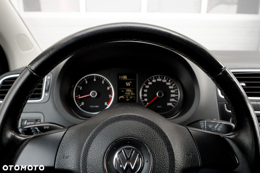 Volkswagen Polo 1.4 16V Highline - 19