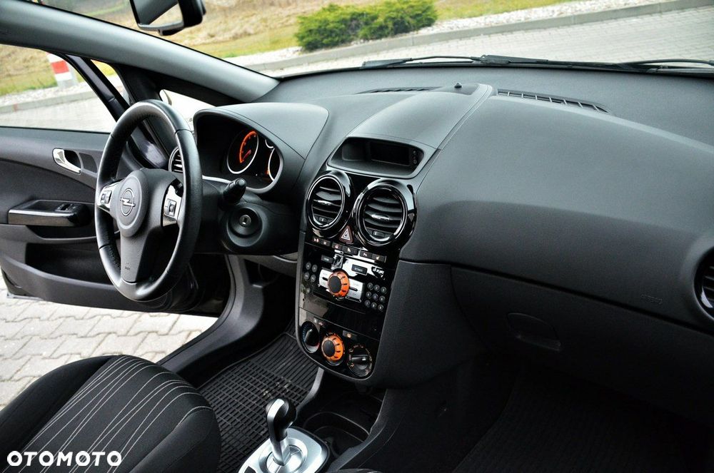 Opel Corsa - 14