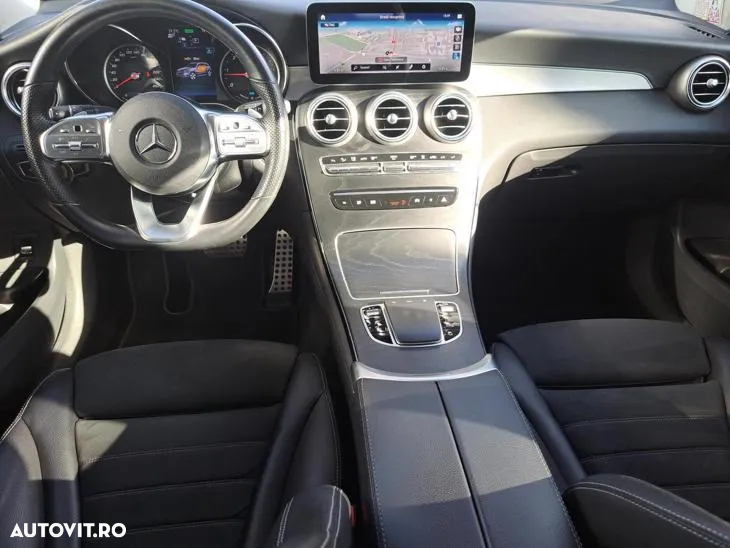 Mercedes-Benz GLC 300 de 4MATIC - 11