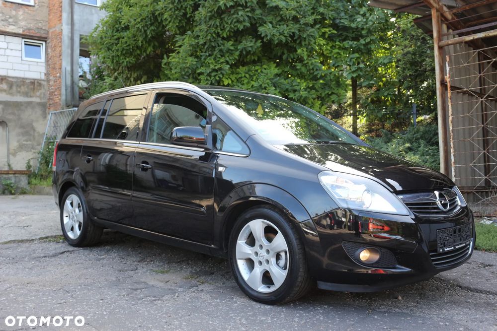 Opel Zafira 1.8 Innovation 110 Jahre - 15