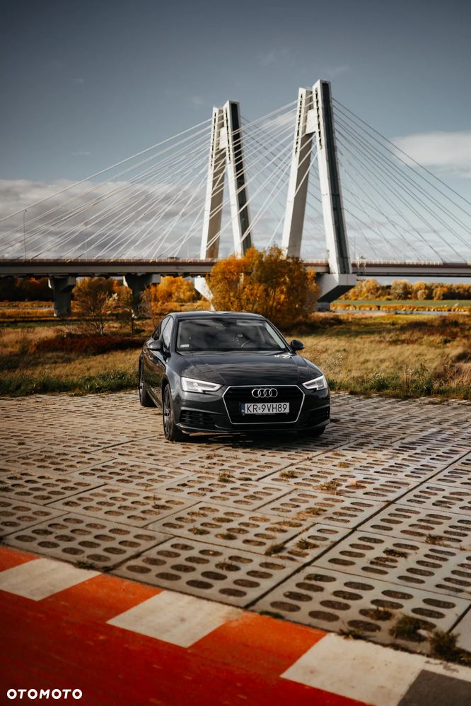 Audi A4 Limousine 2.0 TFSI ultra - 12