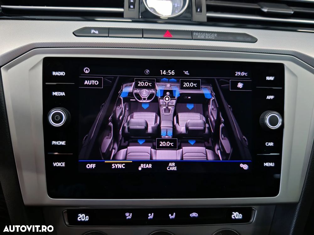 Volkswagen Passat 1.6 TDI SCR DSG Comfortline - 19