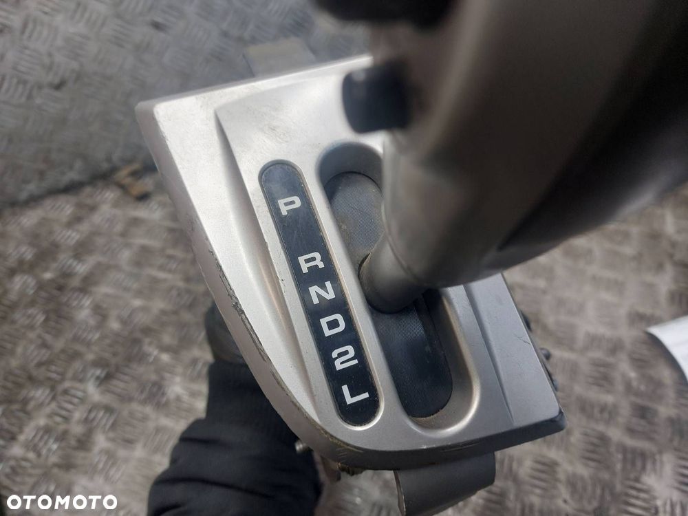 LEWAREK ZMIANY BIEGÓW AUTOMAT + LINKA KIA CARNIVAL I 2.9 CRDI - 6
