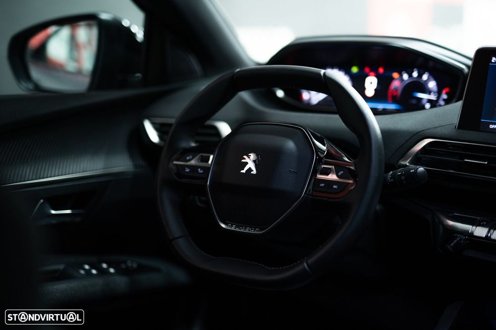 Peugeot 3008 1.2 PureTech Active Pack - 12