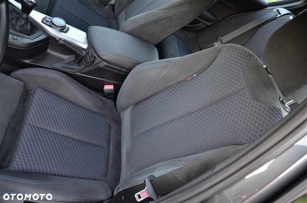 BMW Seria 1 116d - 14