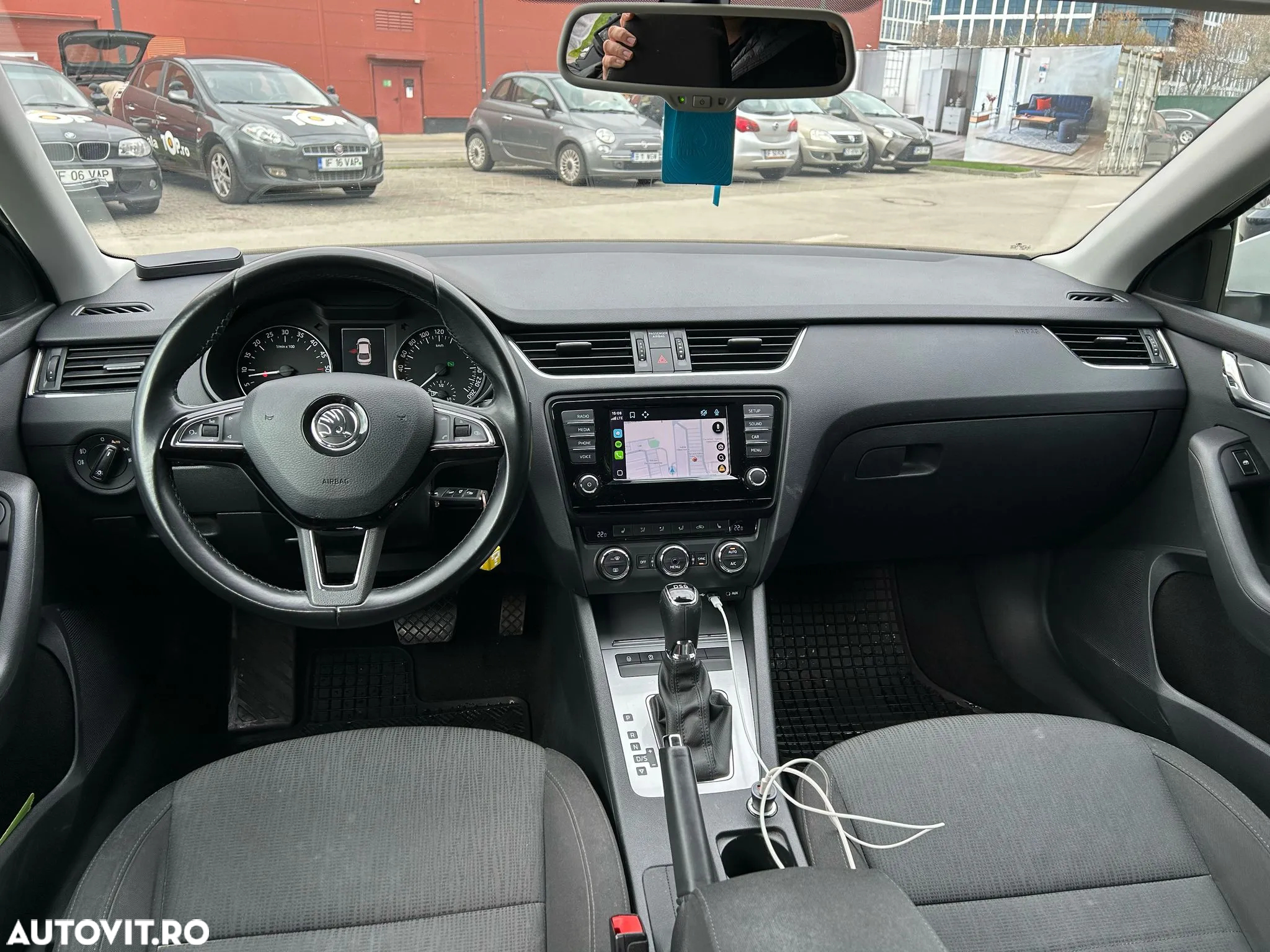 Skoda Octavia 2.0 TDI DSG Style - 10