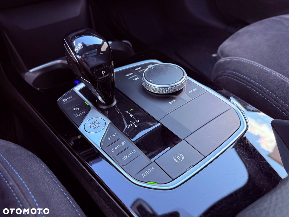 BMW Seria 1 118i M Sport - 22